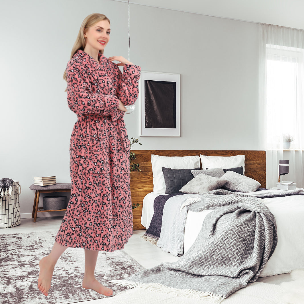 Women's Allover Print Shaggy Fleece Robe Warm Plush Long Bathrobe for Women shawl collar nightgown